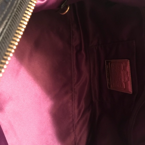 Coach Large Travel Bag - Picture 4 of 4